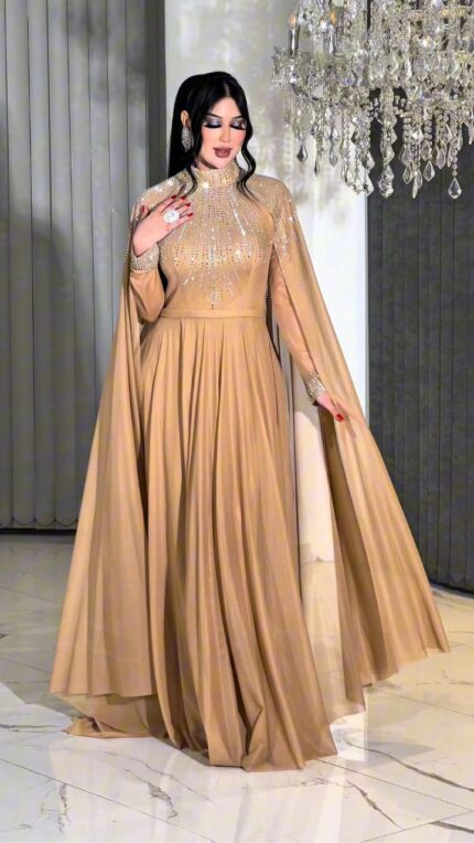 Zena Fashion Pelerin Detaylı Taş Baskı İşlemeli Kloş Abiye Altın
