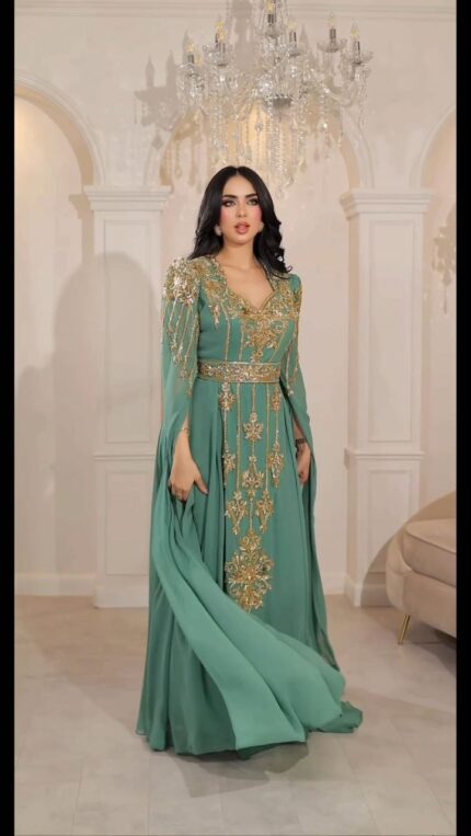 Zena Fashion Taş İşlemeli Sırt Detaylı Pelerin Kollu Yöresel Abiye Fıstık Yeşili